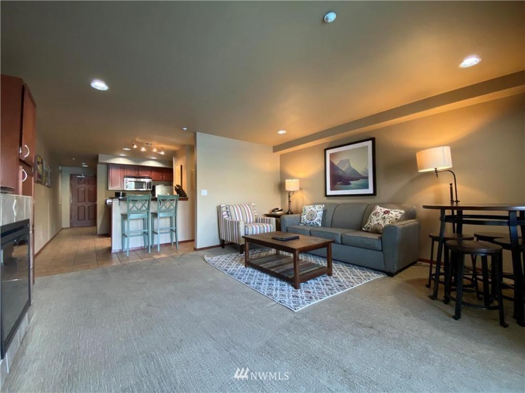 Grandview Lake Chelan- Waterfront View, Pool, Hot Tub, Golf, 1 Min To Downtown Екстериор снимка
