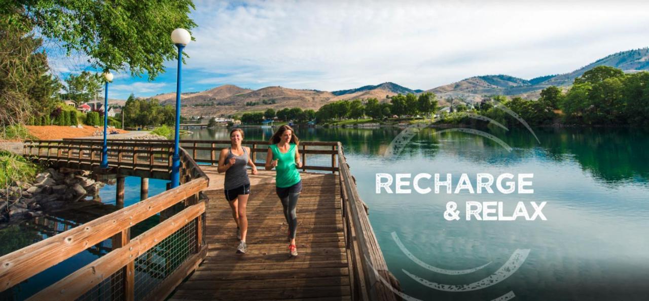 Grandview Lake Chelan- Waterfront View, Pool, Hot Tub, Golf, 1 Min To Downtown Екстериор снимка